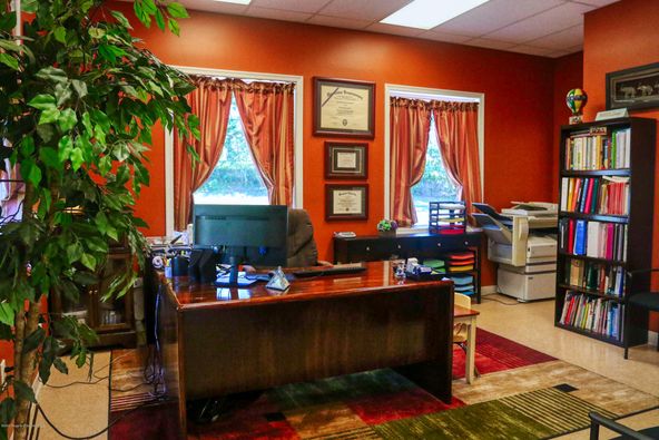 780 Rt 6 Scranton Cdle Highway, Jermyn, PA 18433